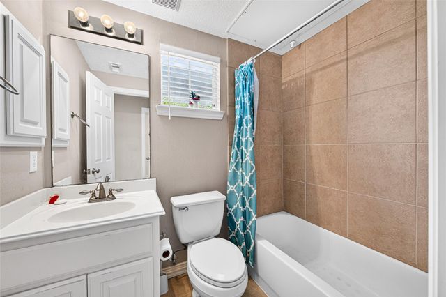 7122 Laguna Villas, Houston, TX 77036