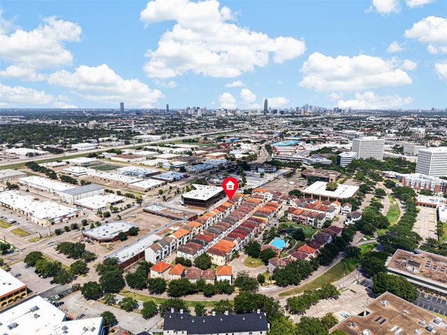 7122 Laguna Villas, Houston, TX 77036