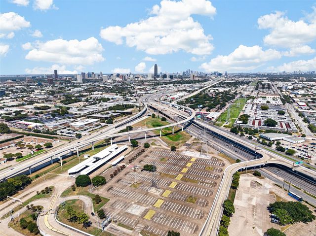 7122 Laguna Villas, Houston, TX 77036