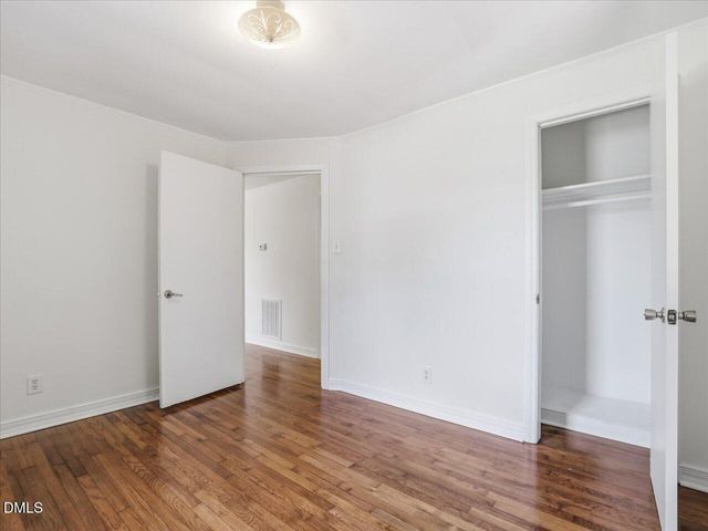203 Scarlett Drive, Chapel Hill, NC 27517