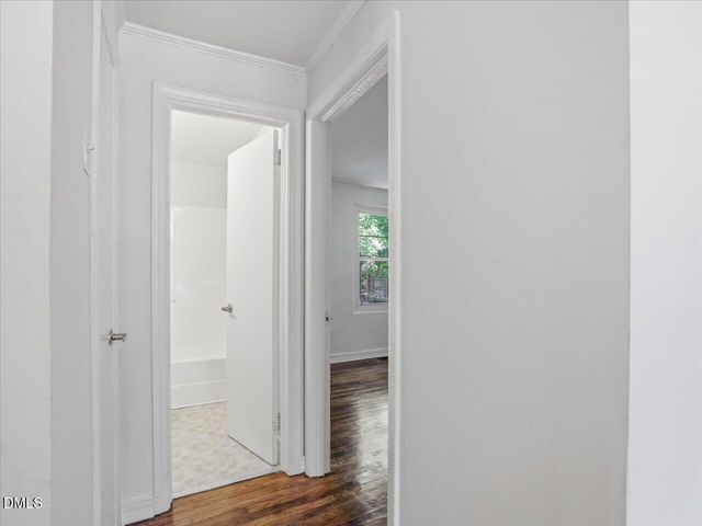 203 Scarlett Drive, Chapel Hill, NC 27517