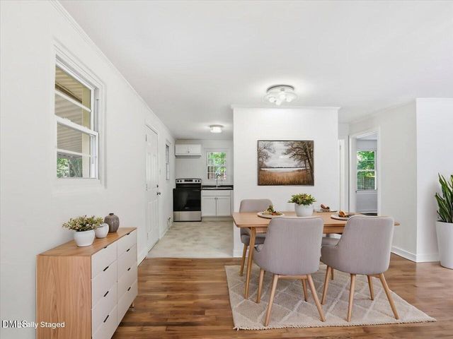 203 Scarlett Drive, Chapel Hill, NC 27517