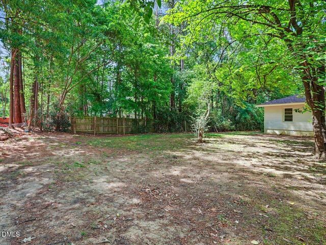 203 Scarlett Drive, Chapel Hill, NC 27517