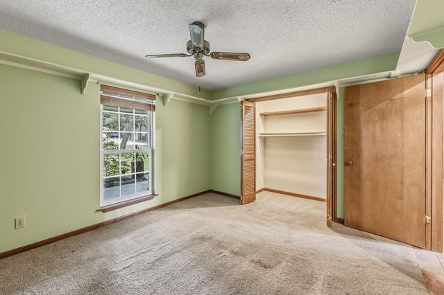 218 Westridge Drive, Huntsville, TX 77340