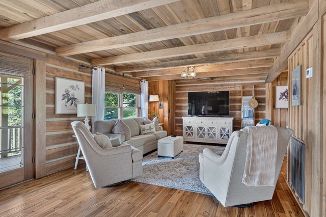 52 Narrows Dr, Winchester, TN 37398