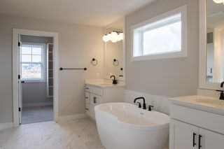 5527 Scenic Loop Run, Victoria, MN 55386