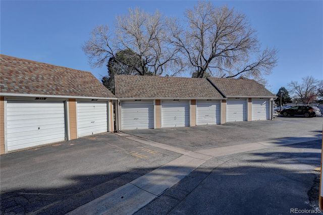 3344 S Ammons Street 16-202, Denver, CO 80227