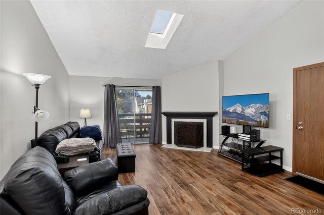3344 S Ammons Street 16-202, Denver, CO 80227