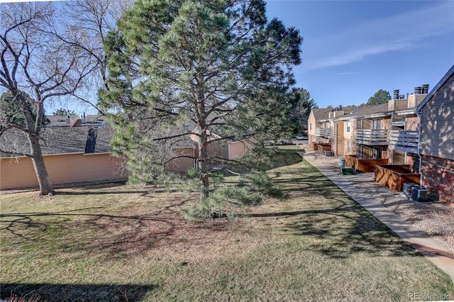 3344 S Ammons Street 16-202, Denver, CO 80227