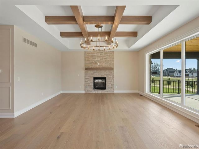 13924 Arthur Court, Washington, MI 48094