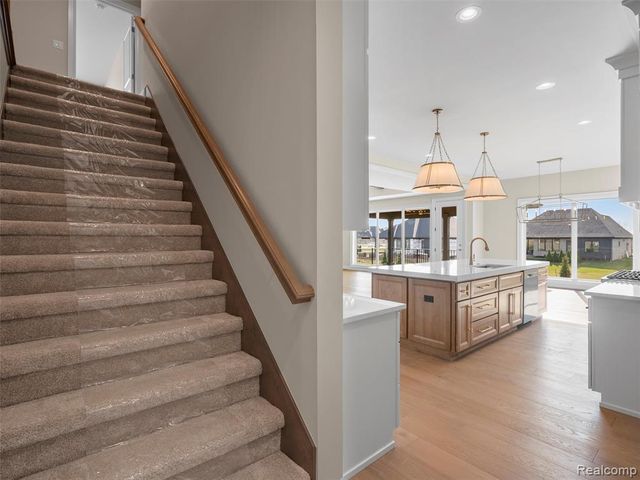 13924 Arthur Court, Washington, MI 48094