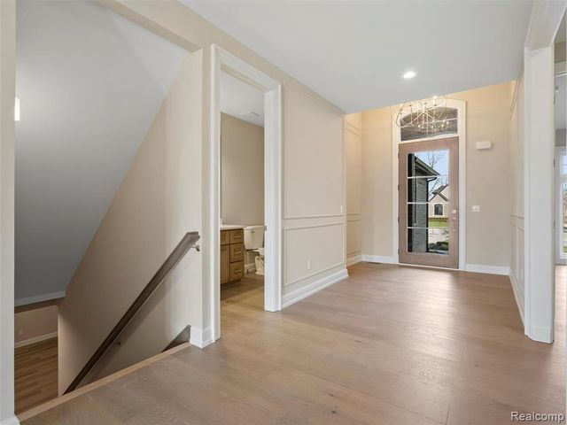 13924 Arthur Court, Washington, MI 48094