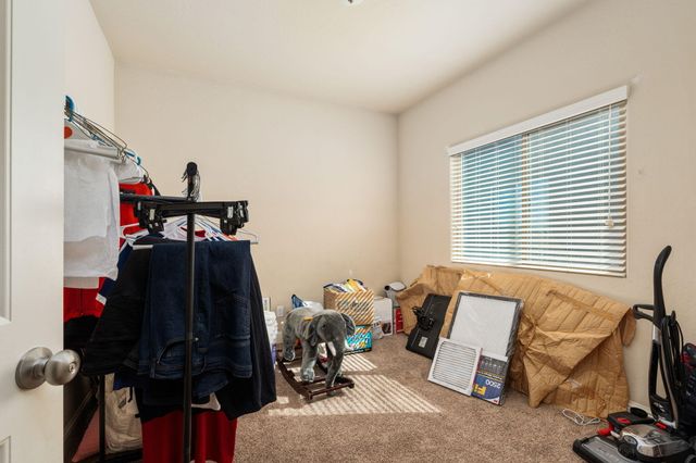 2327 N Elm Street, Visalia, CA 93291