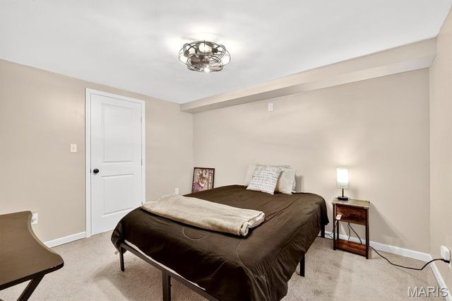 3716 Rue De Renard, Florissant, MO 63034