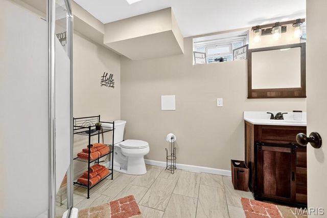 3716 Rue De Renard, Florissant, MO 63034