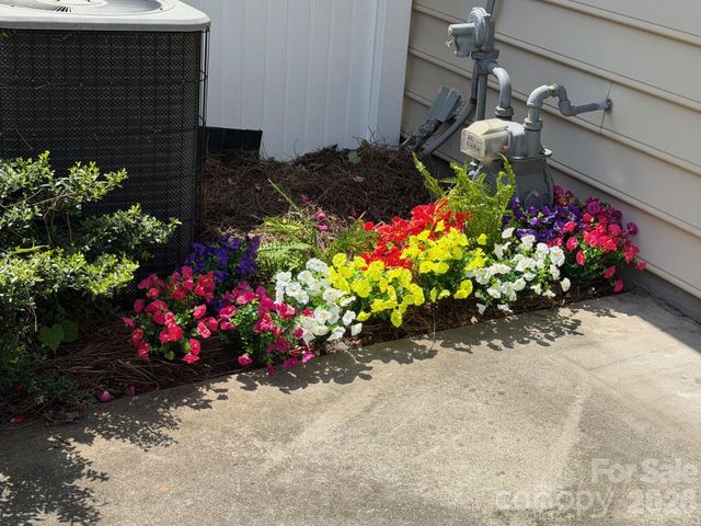 10947 Coyote Lane, Charlotte, NC 28277