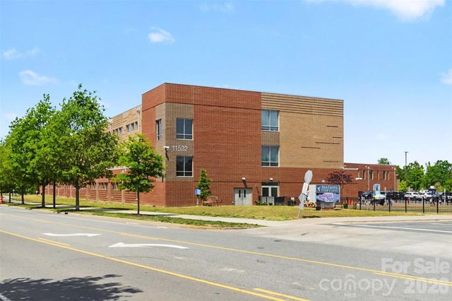 10947 Coyote Lane, Charlotte, NC 28277