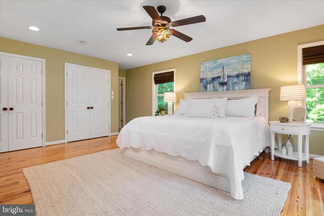 1665 PARIS OAKS RD, Owings, MD 20736
