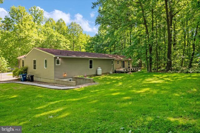 1665 PARIS OAKS RD, Owings, MD 20736