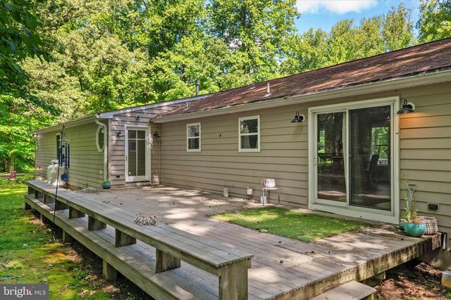 1665 PARIS OAKS RD, Owings, MD 20736
