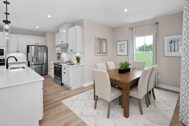 7121 Fairway Ridge CIR, Salem, VA 24153