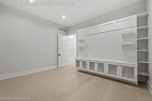 13281 Haddon Street, Fenton Charter Township, MI 48430