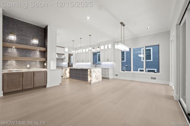 13281 Haddon Street, Fenton Charter Township, MI 48430