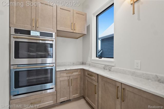 13281 Haddon Street, Fenton Charter Township, MI 48430