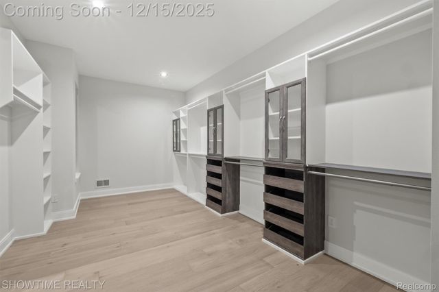 13281 Haddon Street, Fenton Charter Township, MI 48430