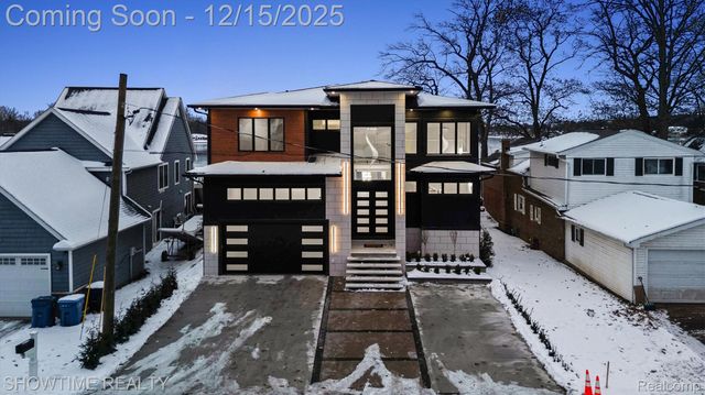 13281 Haddon Street, Fenton Charter Township, MI 48430