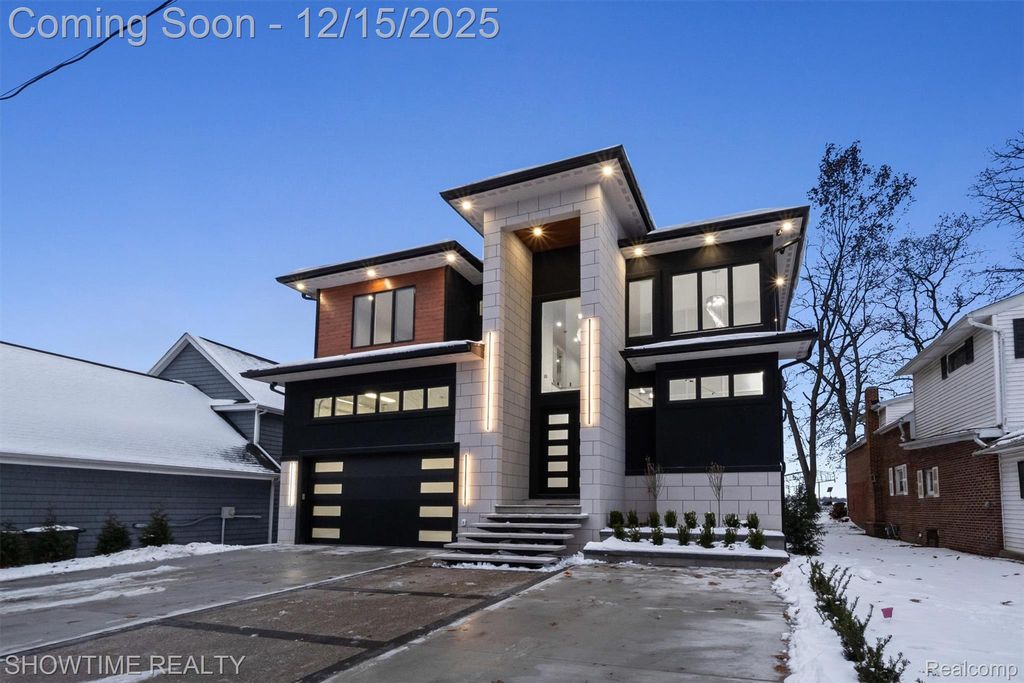 13281 Haddon Street, Fenton Charter Township, MI 48430