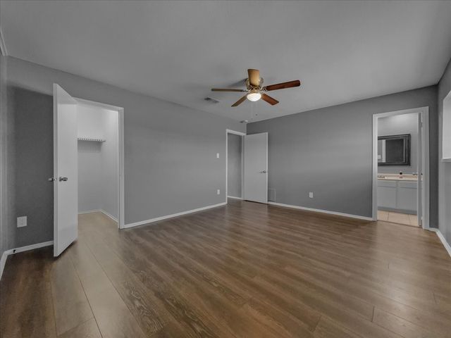 74 E Mountain Creek Court 2, Grand Prairie, TX 75052