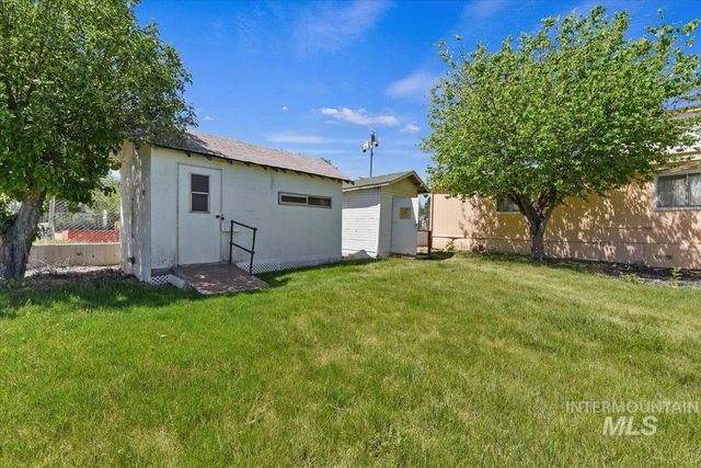316 E 45th St, Garden City, ID 83714