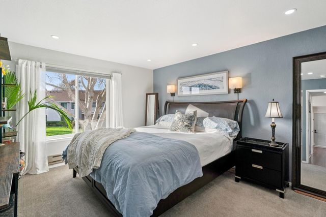 184 184 Schooner Ct, Richmond, CA 94804