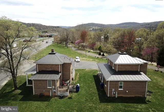 602 AND 604 RADHAM ST, Front Royal, VA 22630
