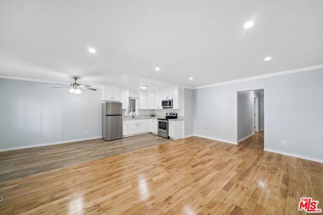 7032 Lanewood Avenue 101, Los Angeles, CA 90028