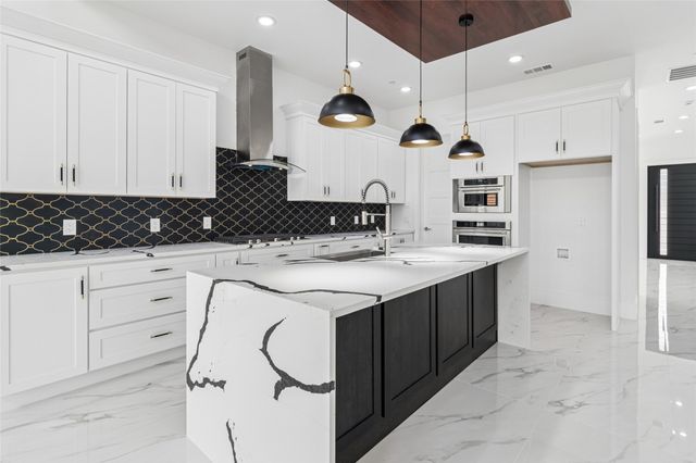 1743 Jabir Street, Irving, TX 75061