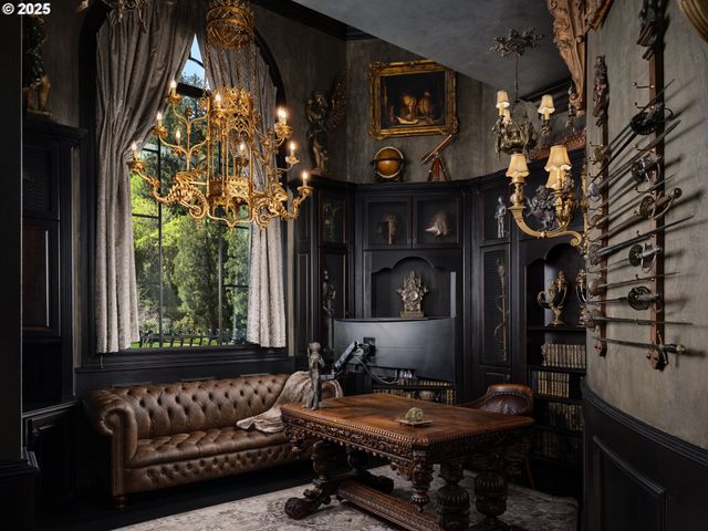 12850 FIELDING Rd, Lake Oswego, OR 97034