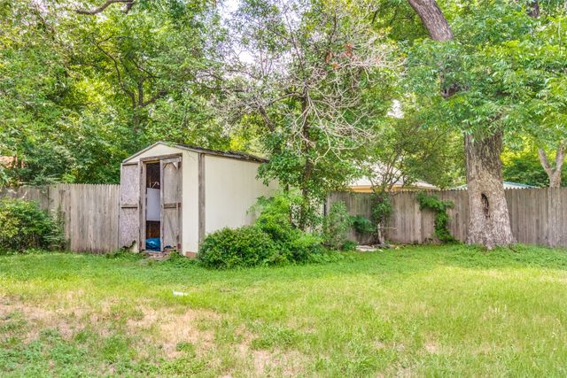 511 N Virginia Street, Terrell, TX 75160