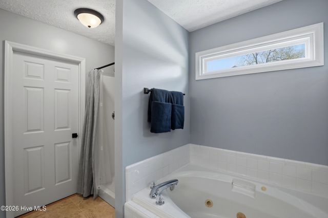 4025 Chandler Drive, Wilmington, NC 28405