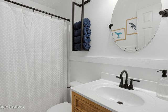 4025 Chandler Drive, Wilmington, NC 28405