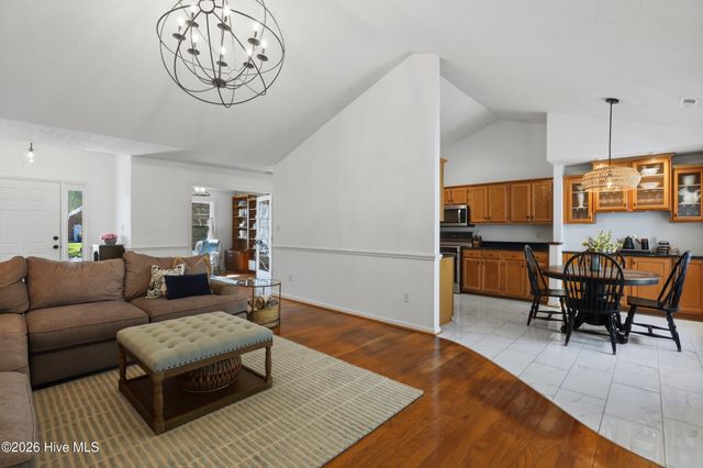 4025 Chandler Drive, Wilmington, NC 28405