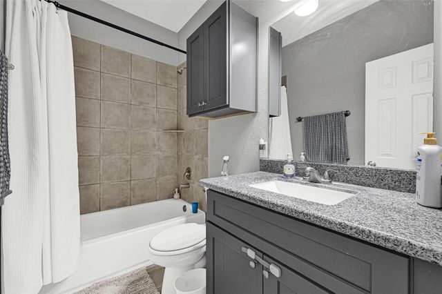 4019 Jewel Street, Houston, TX 77026