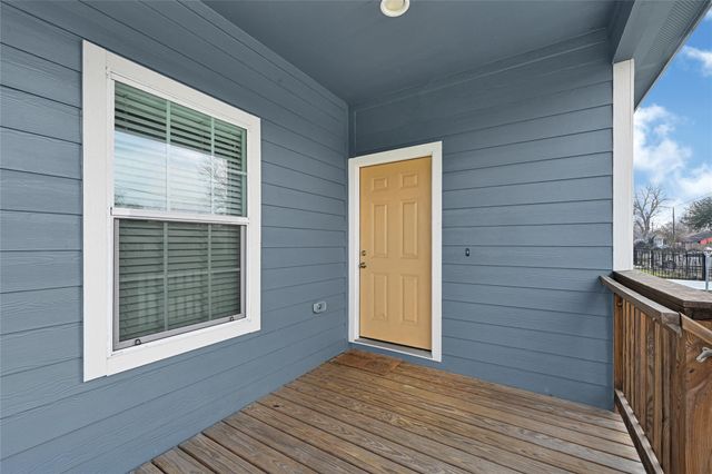 4019 Jewel Street, Houston, TX 77026