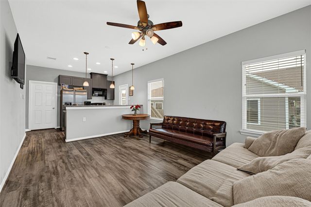 4019 Jewel Street, Houston, TX 77026