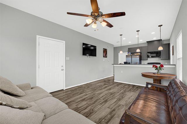 4019 Jewel Street, Houston, TX 77026