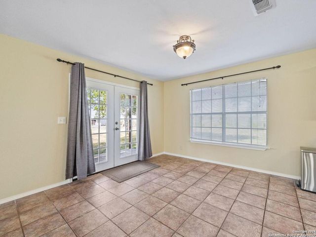 17475 FM 463, Natalia, TX 78059