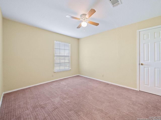 17475 FM 463, Natalia, TX 78059