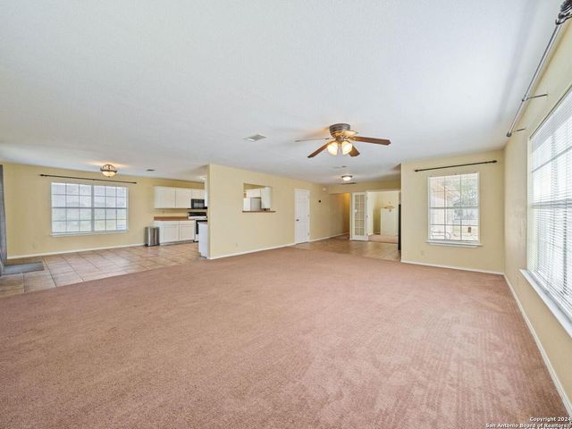 17475 FM 463, Natalia, TX 78059