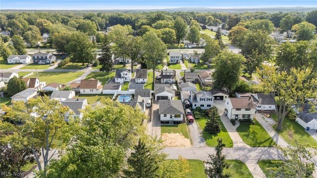 771 E 348th Street, Eastlake, OH 44095